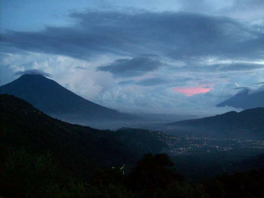 1 Day Acatenango Volcano Hike from Antigua - The summit: 360-degree views and Fuego watching