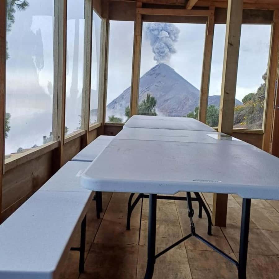 Antigua: 2-Day Acatenango Volcano Hike w/Local Guide & Meals - Guides, language, and group pace