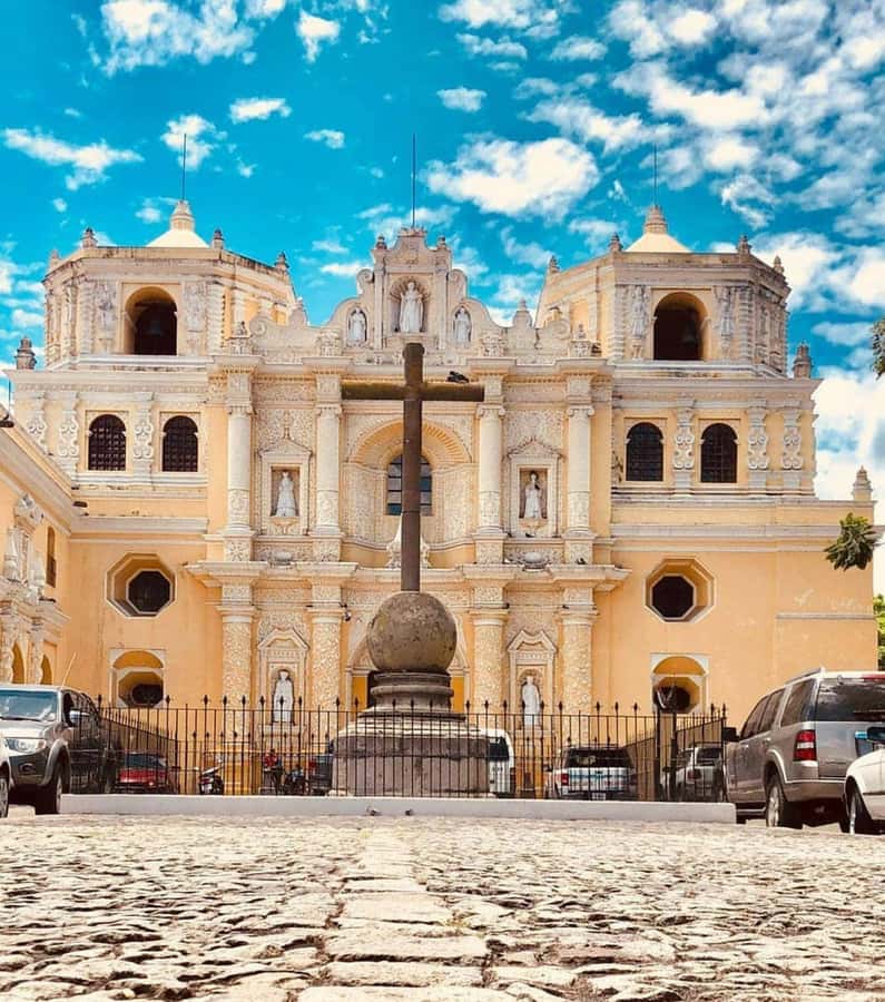 Antigua Guatemala: Full day tour. - Key points at a glance