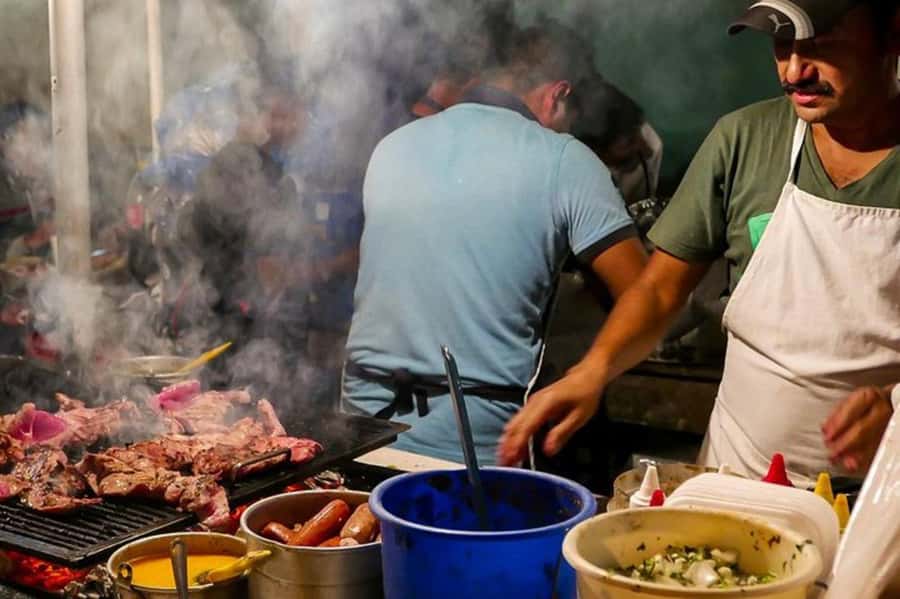Antigua Local: Evening Street Food Tour with Dinner - First stop at Floreventos and the Búfalos tasting