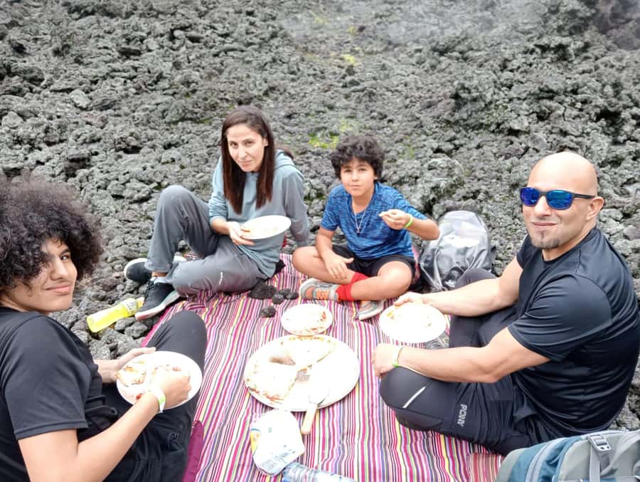 Antigua: Make & Eat Pizza at Pacaya Volcano Private Tour - What to pack for the volcanic setting