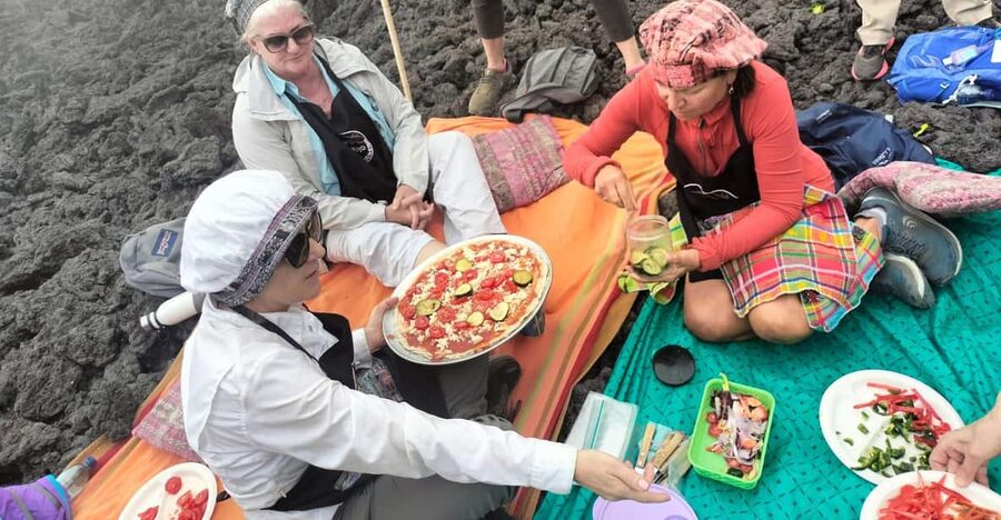 Antigua: Make & Eat Pizza at Pacaya Volcano Private Tour - Should you book it?