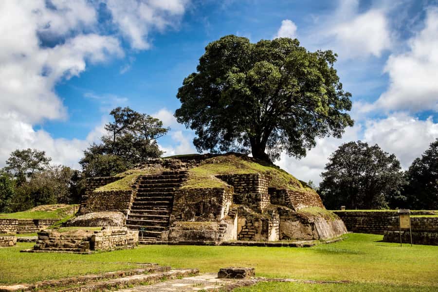 Chichicastenango and Iximché One Day Tour - Santo Tomás Church and the Popol Vuh connection