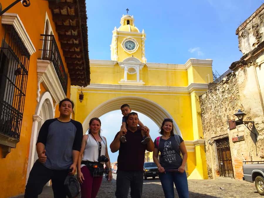 Combo Tour: Colonial Antigua & Guatemala City Explorer Tour - Why this combination works
