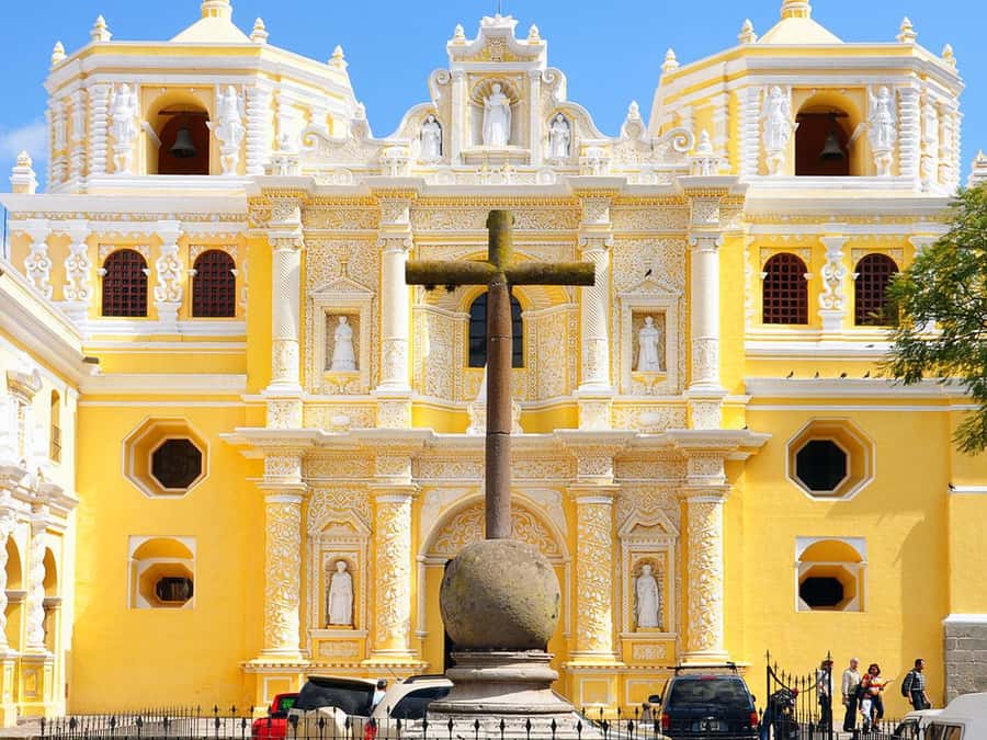 Combo Tour: Colonial Antigua & Guatemala City Explorer Tour - Santa Catalina Arch and Antigua’s earthquake story