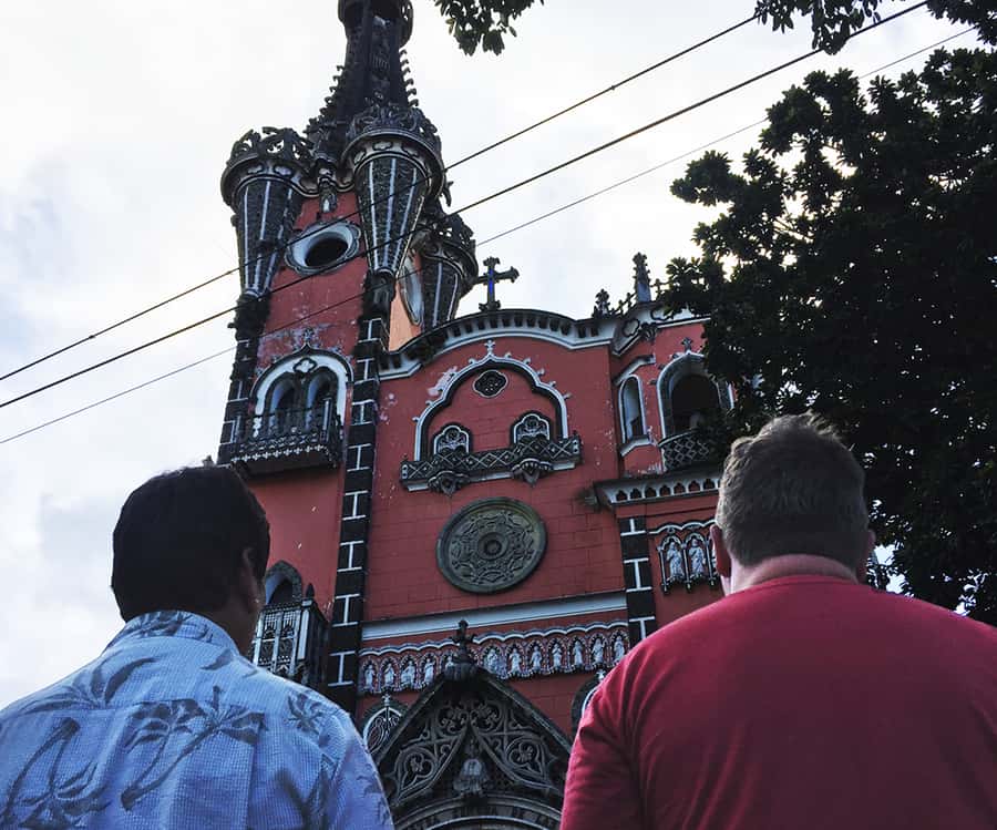 Combo Tour: Colonial Antigua & Guatemala City Explorer Tour - Berlin Plaza and pieces of the Berlin Wall