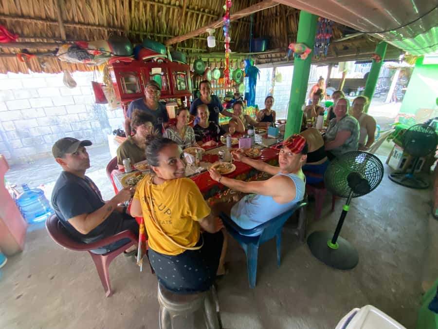 El Paredón: Traditional Cooking Class with a Local Family - Starting with ingredients, questions, and local routines
