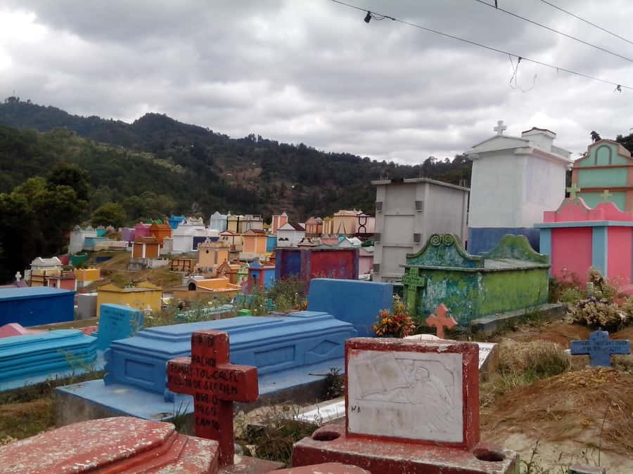 From Antigua: 2-Day Tour of Chichicastenango & Lake Atitlan - Who will get the most from this tour