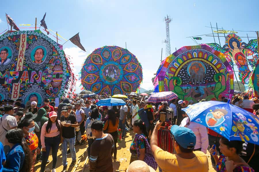 From Antigua to Sumpango Giant Kite Festival - Sumpango Cemetery and the meaning of All Saints’ Day