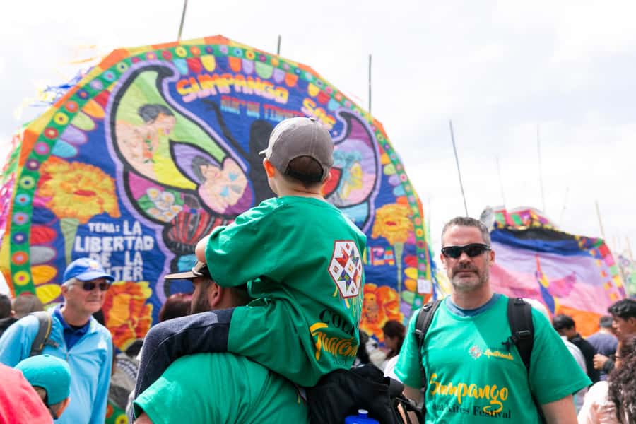 From Antigua to Sumpango Giant Kite Festival - Making a giant kite with local artisans