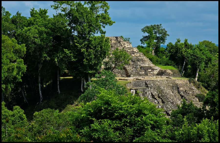 From Flores: 2-Day Tikal & Yaxhá Tour - Why two Maya cities work better than one