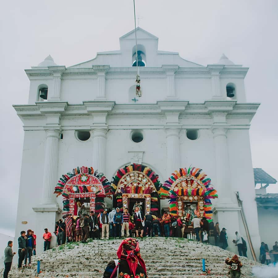 From Guatemala City Chichicastenango in 1 day. - What the guide and vehicle can mean for your day