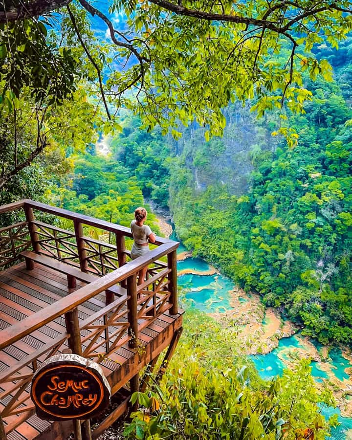 From Guatemala City Semuc Champey in one day. - Leaving Guatemala City for Alta Verapaz