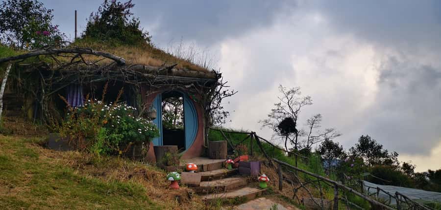 Hobbitenango & Antigua Shared Day Tour - The shift from fantasy to Antigua Guatemala