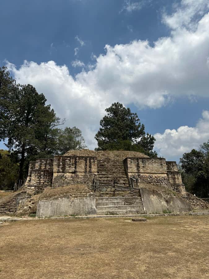 Iximché: Archaeological Site from Guatemala City - The museum and the 15th-century story