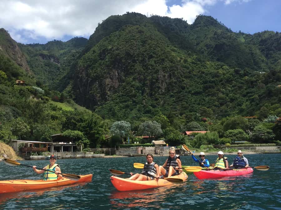 Kayak Hike Adventure. Visit Tzununa, Jaibalito, Santa Cruz - One Hour Along Lake Atitláns North Shore