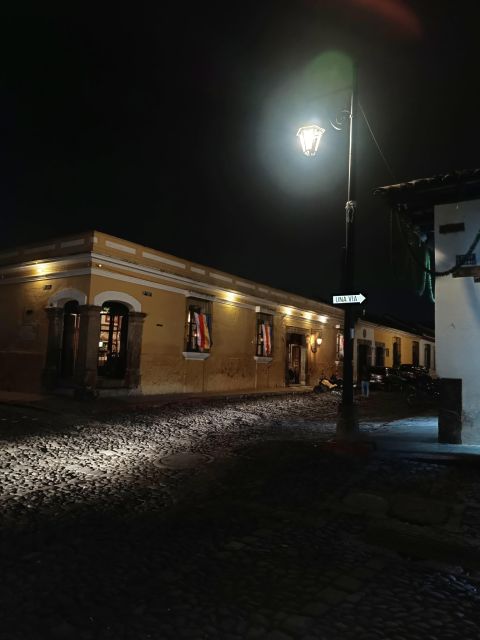 La Antigua Horror Stories Night Walking Tour - What the two-hour length means for your evening