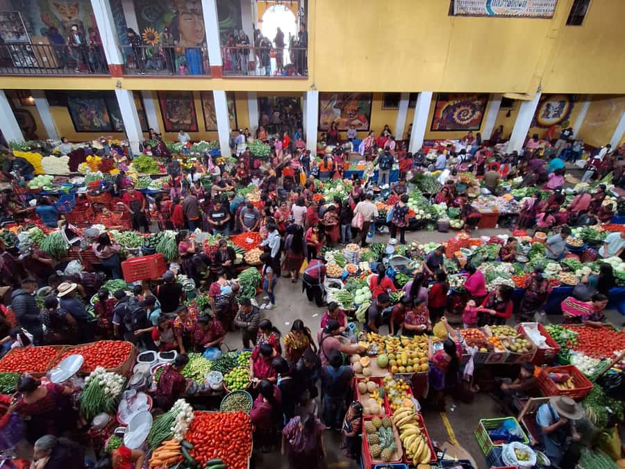 One-day visit to Chichicastenango from Antigua Guatemala - Santo Tomás Church and two belief systems