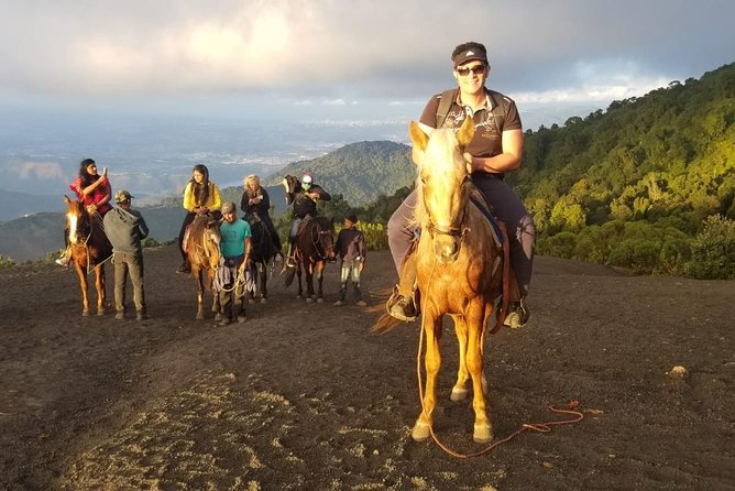 Pacaya Volcano Hikking from Guatemala City - Horses, volcano pizza, and extra costs