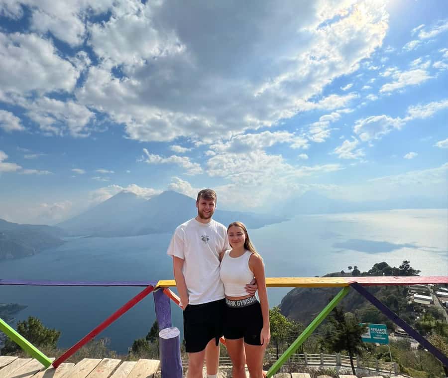 Panajachel: Lake Atitlán Sunset Tour - The wide view from Ojo del Águila