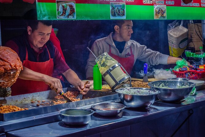 Street Food Tour Around Antigua - How much food do you really get?